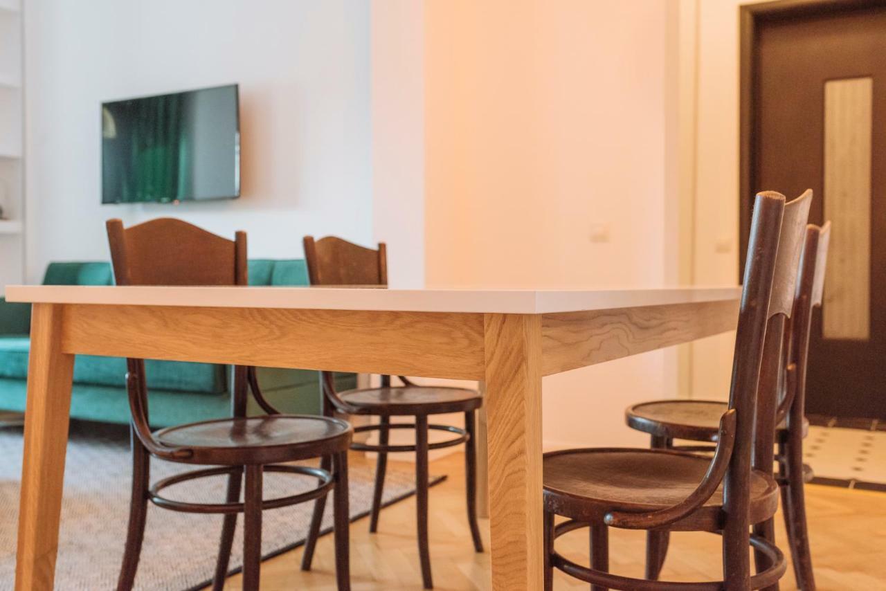 Brezoianu Spacious Flat ブカレスト エクステリア 写真